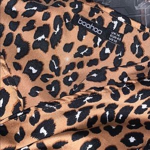 Silk textured cheetah shirt,